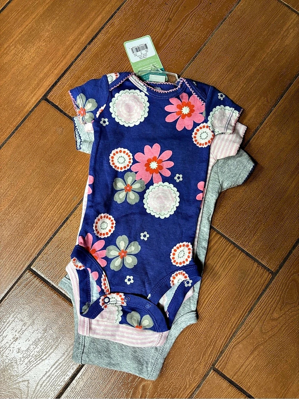 carter's 3-Pack Bodysuits Floral Bodysuits in purple, pink & gray